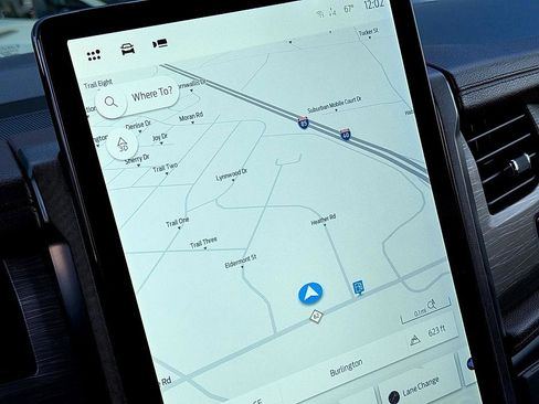 Used 2022 Ford Expedition Max Limited image 23