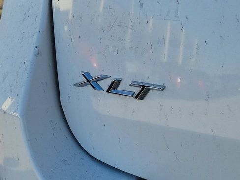 Used 2023 Ford Explorer XLT RWD image 10