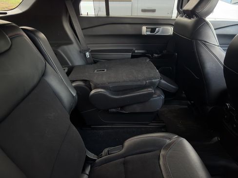 Used 2023 Ford Explorer ST w/ Equipment Group 401A AWD/4WD image 5