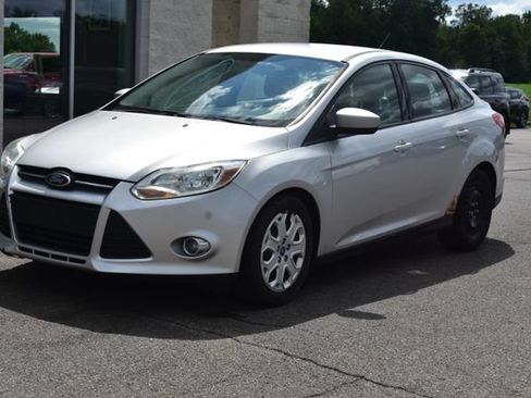 Used 2012 Ford Focus SE FWD image 14