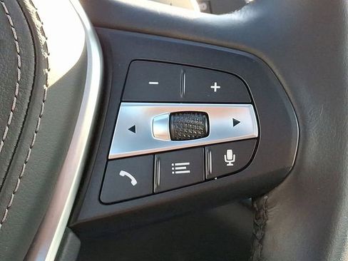 Used 2023 BMW X5 xDrive40i w/ Premium Package image 25