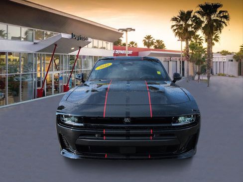 Used 2026 Dodge Charger Scat Pack w/ Blacktop Package AWD/4WD image 8