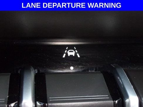 Used 2026 Chevrolet Colorado Trail Boss image 6