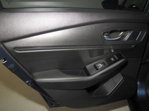 Used 2025 Honda Accord Touring image 13