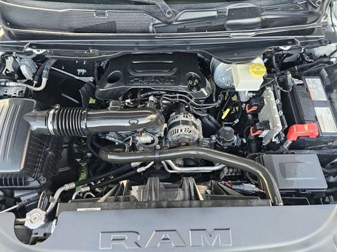 Used 2019 RAM 1500 Laramie image 24