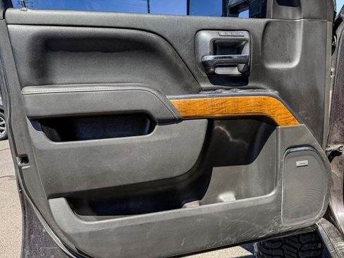 Used 2015 Chevrolet Silverado 1500 LTZ RWD image 20