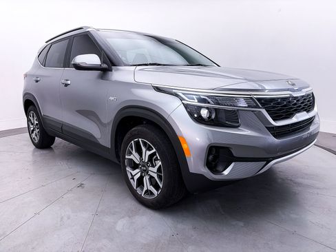 Used 2021 Kia Seltos EX AWD/4WD image 10