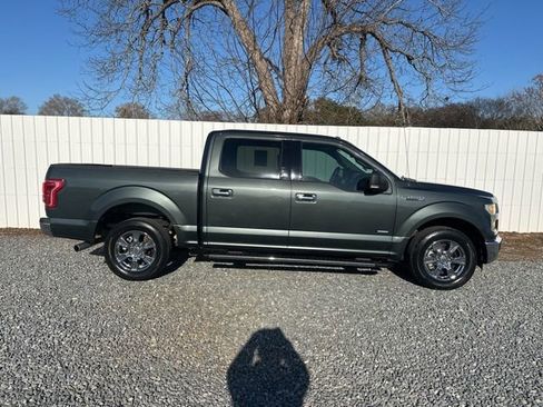 Used 2015 Ford F150 XLT w/ Equipment Group 302A Luxury image 6