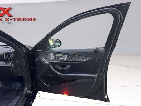 Used 2021 Mercedes-Benz E 350 4MATIC Sedan image 39