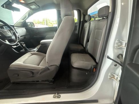 Used 2022 GMC Canyon Elevation Standard w/ Trailering Package AWD/4WD image 12