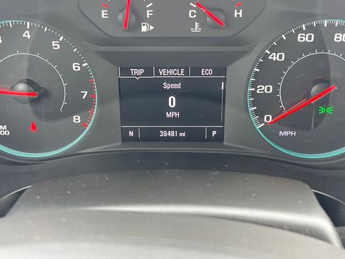 Used 2024 Chevrolet Malibu LT image 41