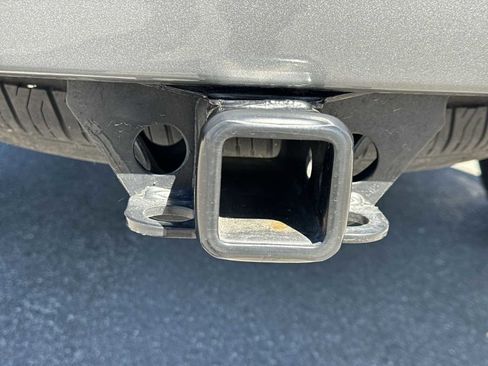 Used 2023 Chevrolet Silverado 1500 Custom image 31