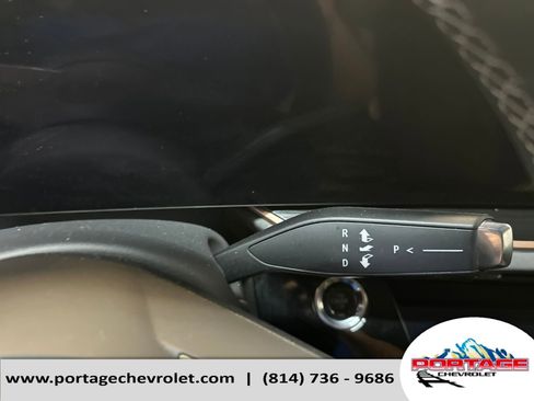 Used 2025 Buick Envision Sport Touring image 27