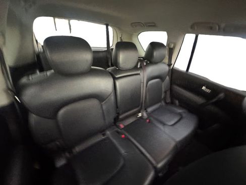 Used 2021 Nissan Armada SL image 17