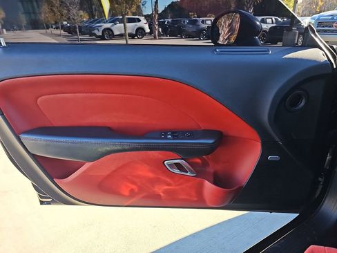 Used 2018 Dodge Challenger R/T Scat Pack image 32