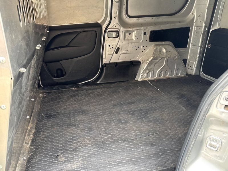 Used 2016 RAM ProMaster City Tradesman FWD image 19