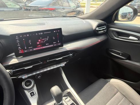 Used 2023 Dodge Hornet GT w/ Cold Weather Group AWD/4WD image 12