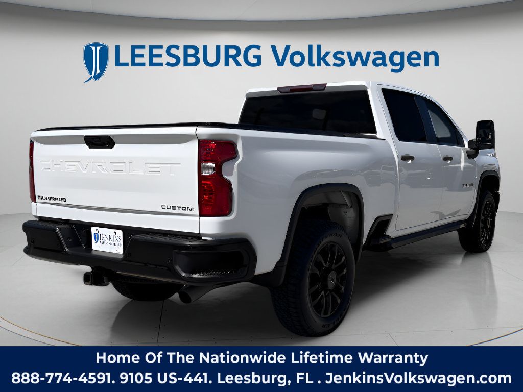 Used 2025 Chevrolet Silverado 2500 Custom w/ Custom Value Package AWD/4WD image 6