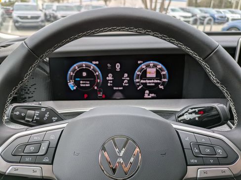 New 2026 Volkswagen Tiguan S FWD image 39