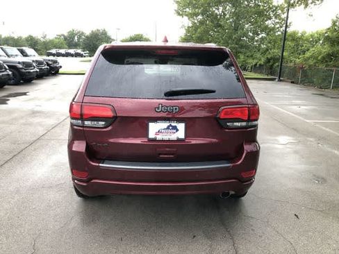 Certified 2021 Jeep Grand Cherokee Limited w/ Quick Order Package 28K 80th AWD/4WD image 5