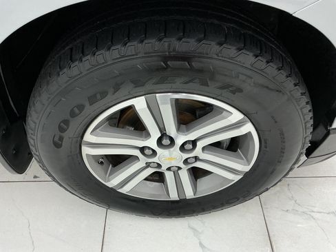 Used 2015 Chevrolet Traverse LT FWD image 52