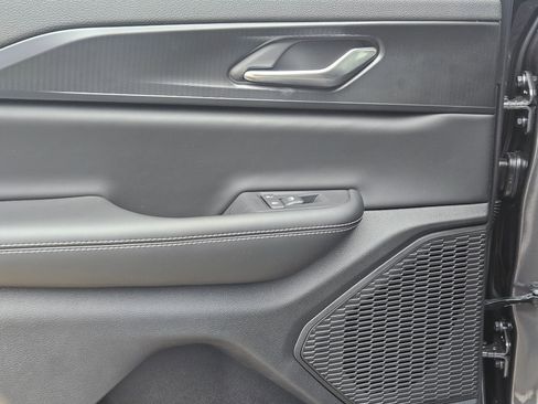 New 2025 Jeep Grand Cherokee Laredo image 22