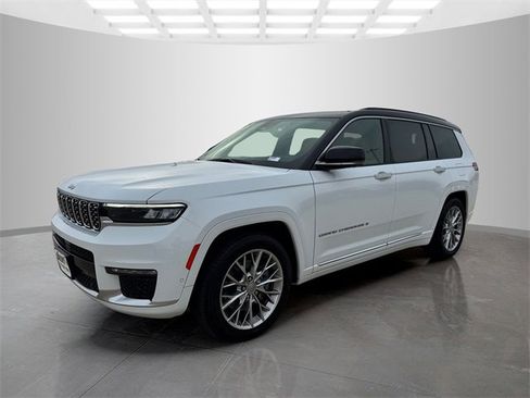 Used 2025 Jeep Grand Cherokee L Summit image 4