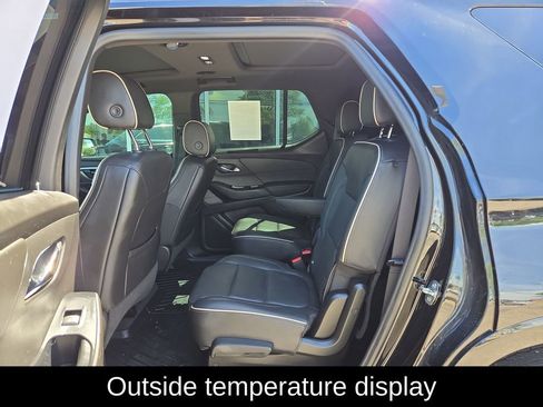Used 2023 Chevrolet Traverse Premier AWD/4WD image 25