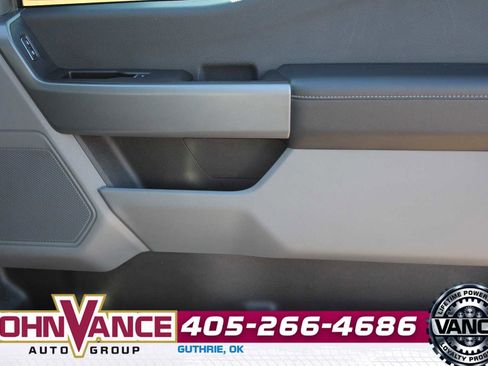 Used 2021 Ford F150 XLT w/ Trailer Tow Package image 15