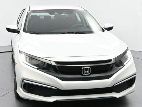 Used 2020 Honda Civic LX image 2