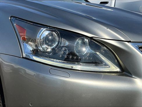 Used 2017 Lexus LS 460 AWD w/ Comfort Package image 30