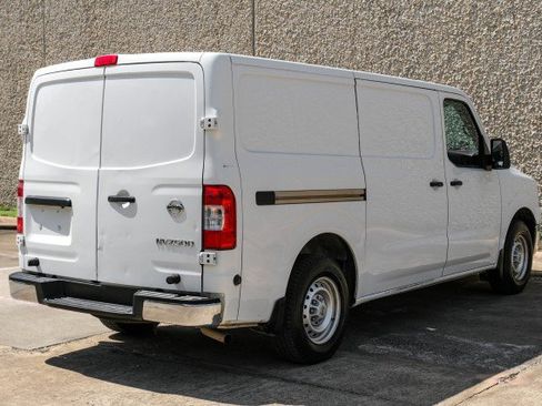 Used 2021 Nissan NV 2500 S RWD image 6
