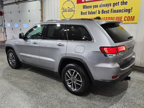 Used 2021 Jeep Grand Cherokee Limited AWD/4WD image 5