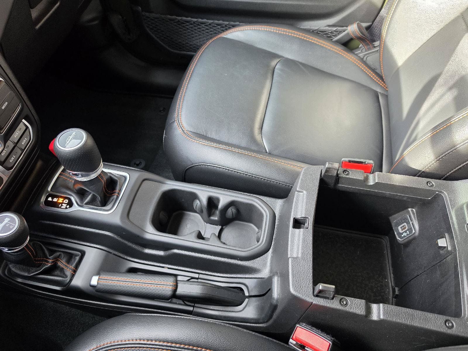 Used 2023 Jeep Gladiator Mojave w/ Cold Weather Group AWD/4WD image 24