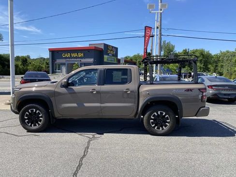 Used 2024 Nissan Frontier PRO-4X w/ Technology Package AWD/4WD image 4