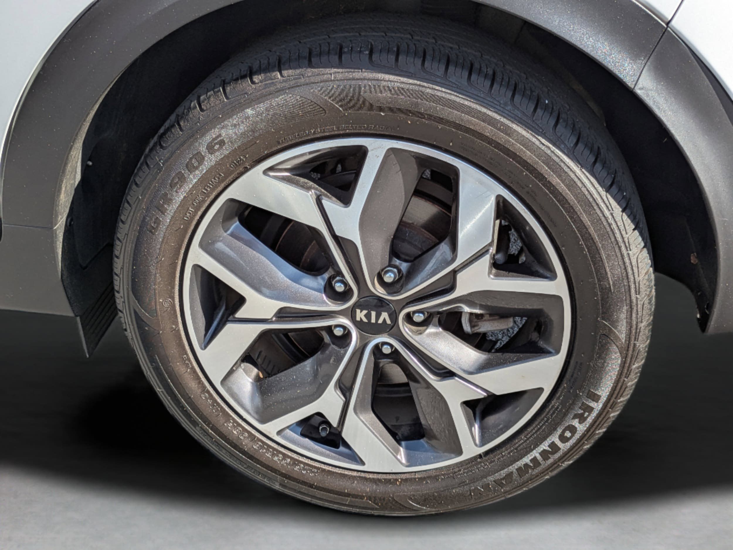 Used 2020 Kia Sportage EX w/ EX Technology Package FWD image 10