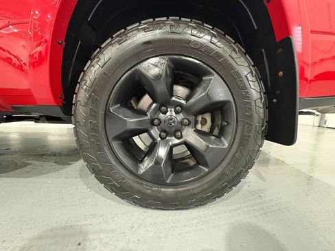 Used 2021 RAM 1500 Laramie image 78