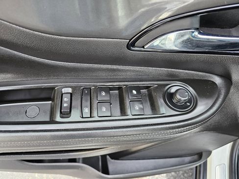 Used 2017 Buick Encore Sport Touring image 5