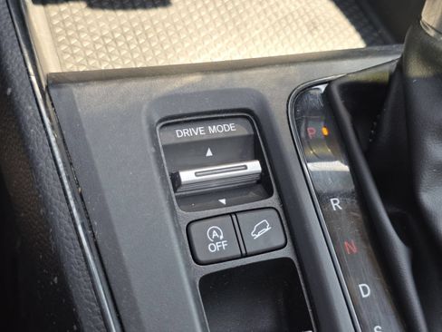 Certified 2024 Honda CR-V EX image 9