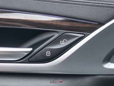 Used 2019 BMW M550i xDrive AWD/4WD image 44