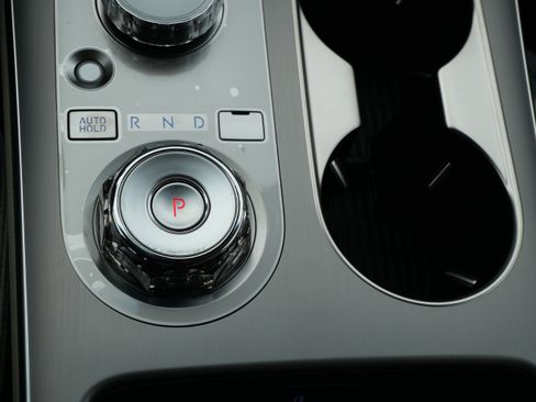 New 2026 Genesis GV70 2.5T Advanced image 9