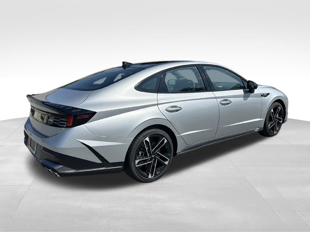 New 2026 Hyundai Sonata N Line FWD image 7