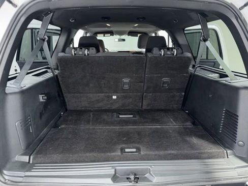 Used 2016 Ford Expedition EL XL w/ Equipment Group 101A AWD/4WD image 28