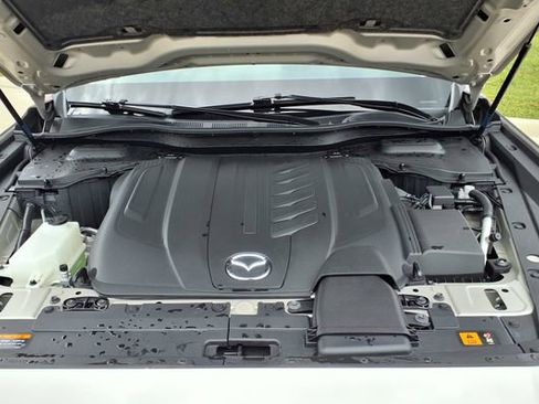 Used 2025 MAZDA CX-90 3.3 Turbo w/ Preferred Package AWD/4WD image 39