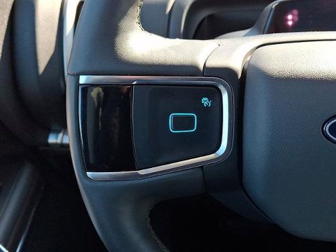 Certified 2025 Ford Expedition Max Active image 21