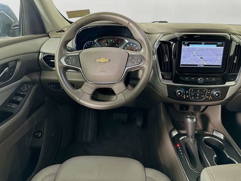 Used 2018 Chevrolet Traverse LT image 23
