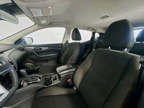 Used 2022 Nissan Rogue Sport S image 20