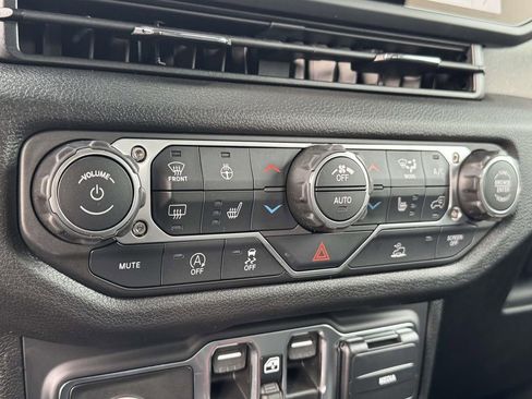 New 2026 Jeep Gladiator Willys image 20