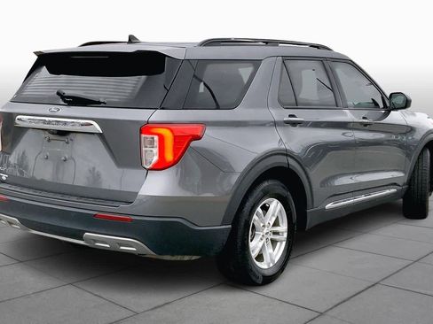 Certified 2022 Ford Explorer XLT w/ Equipment Group 202A image 11