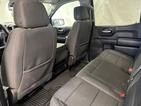 Used 2022 Chevrolet Silverado 1500 Custom Trail Boss image 36